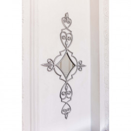 Зеркало в белой декоративной раме Lissman Silver